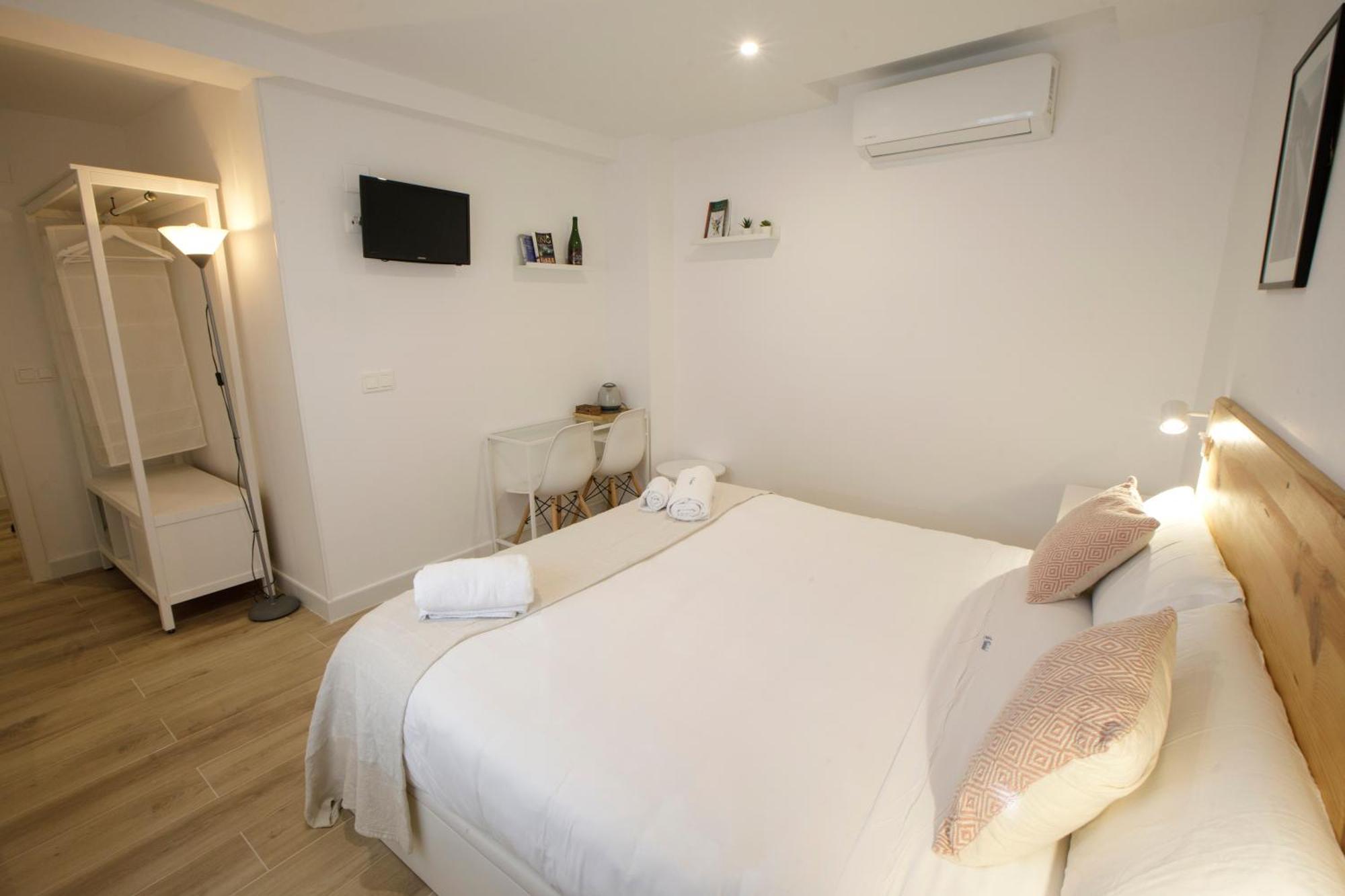 La Trinidad - Great Location Couette-café Cordoue